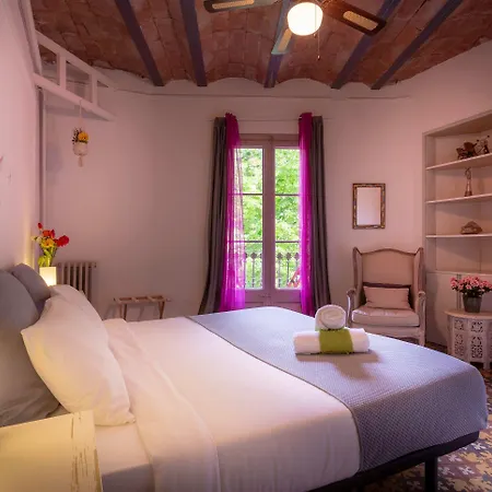 Primavera Hostal