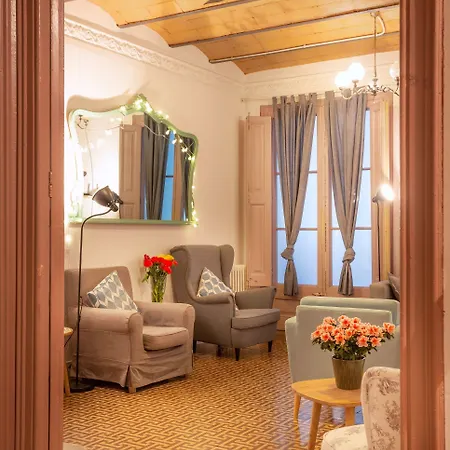 Primavera Hostal