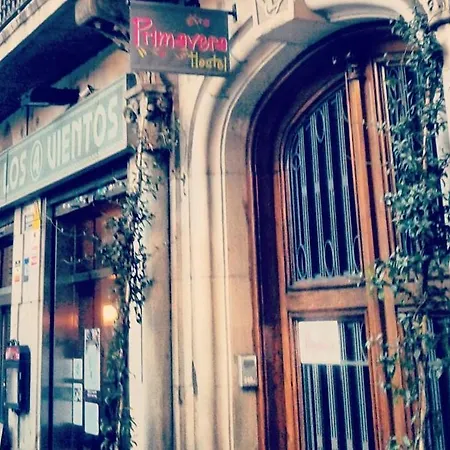 Primavera Hostal *