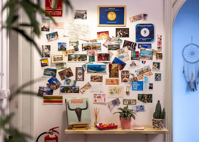 프리마베라 호스텔 *