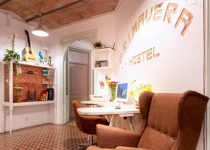 Primavera Hostal